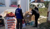ОБЕЗБЕЂЕНА ПОМОЋА ЗА ИНТЕРНЕО РАСЕЉЕНЕ: Намештај и пакети за четрнаест породица ОБЕЗБЕЂЕНА ПОМОЋА ЗА ИНТЕРНЕО РАСЕЉЕНЕ: Намештај и пакети за четрнаест породица