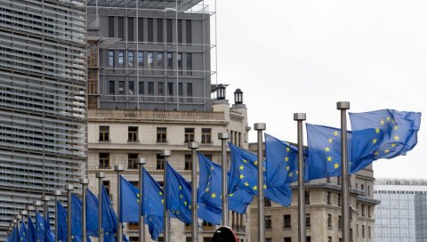 АМЕРИКА ЗАБРИНУТА: Генерална скупштина УН би могла да постане опасно жариште АМЕРИКА ЗАБРИНУТА: Генерална скупштина УН би могла да постане опасно жариште