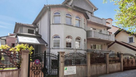 СЕЛЕ СТАРЦЕ ЗБОГ ДУГА ЗА СТРУЈУ: Лиценцирани дом за старе Олга један у Земуну не плаћа ни рентирани простор, ни рачуне за комуналије СЕЛЕ СТАРЦЕ ЗБОГ ДУГА ЗА СТРУЈУ: Лиценцирани дом за старе Олга један у Земуну не плаћа ни рентирани простор, ни рачуне за комуналије