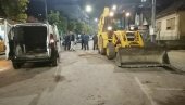 VEĆI KVAR NA MREŽI, CISTERNA ZA CELO NASELJE: Ekipe JKP Vodovod Kruševac na terenu VEĆI KVAR NA MREŽI, CISTERNA ZA CELO NASELJE: Ekipe JKP Vodovod Kruševac na terenu