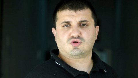 ИНТЕРВЈУ Ђорђе Драгићевић, дефектолог логопед: Када шлог погоди леву страну мозга говор се теже опоравља ИНТЕРВЈУ Ђорђе Драгићевић, дефектолог логопед: Када шлог погоди леву страну мозга говор се теже опоравља
