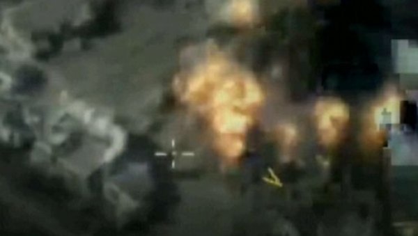 ЦЕЛО БРДО СРАВЊЕНО: Руски удари на џихадисте у Сирији (ВИДЕО) ЦЕЛО БРДО СРАВЊЕНО: Руски удари на џихадисте у Сирији (ВИДЕО)