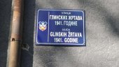 ВЕСИЋ САОПШТИО БИТНЕ ВЕСТИ: Заувек су скинуте табле са натписом Хрватска улица (ФОТО) ВЕСИЋ САОПШТИО БИТНЕ ВЕСТИ: Заувек су скинуте табле са натписом Хрватска улица (ФОТО)