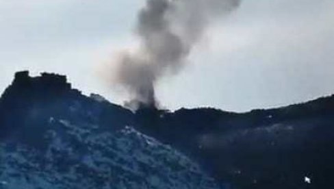 ГОРЕ ПОЛОЖАЈИ АЗЕРБЕЈЏАНАЦА: Јермени објавили снимке борби на планинском венцу (ВИДЕО) ГОРЕ ПОЛОЖАЈИ АЗЕРБЕЈЏАНАЦА: Јермени објавили снимке борби на планинском венцу (ВИДЕО)