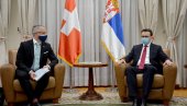 ПЕТКОВИЋ СА ШВАЈЦАРСКИМ ДИПЛОМАТОМ; Разговори о току дијалога Београда и Приштине ПЕТКОВИЋ СА ШВАЈЦАРСКИМ ДИПЛОМАТОМ; Разговори о току дијалога Београда и Приштине