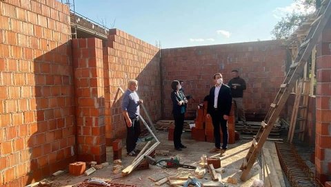 ГРАДЕ ВРТИЋ У ПОПИНИ: Село поред Трстеника ускоро добија нов простор за малишане ГРАДЕ ВРТИЋ У ПОПИНИ: Село поред Трстеника ускоро добија нов простор за малишане