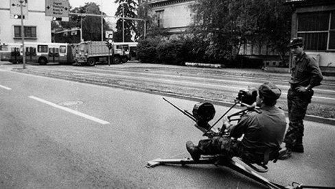PROBNI BALONI U ŽUTOJ ŠTAMPI: Medijska “nacifikacija” srpskog naroda (12) PROBNI BALONI U ŽUTOJ ŠTAMPI: Medijska “nacifikacija” srpskog naroda (12)