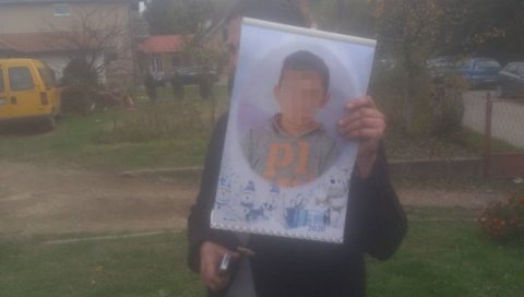 СРЕЋАН КРАЈ ПОТРАГЕ Пронађен Драгољуб Николић (9) - ево где је био дечак СРЕЋАН КРАЈ ПОТРАГЕ Пронађен Драгољуб Николић (9) - ево где је био дечак