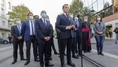 ОПЕТ СМО НА УДАРУ ТЕРОРИСТА: Макрон стигао у Ницу на место крвавог напада ОПЕТ СМО НА УДАРУ ТЕРОРИСТА: Макрон стигао у Ницу на место крвавог напада