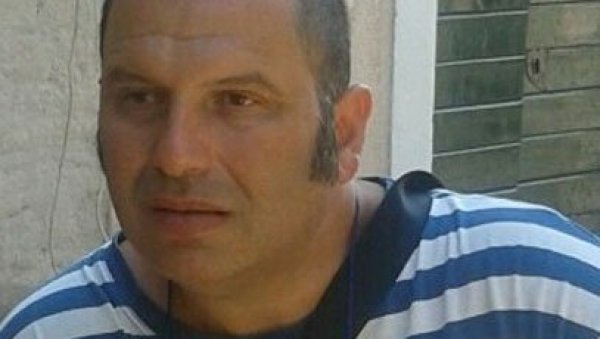 „ТУЖАН ЈЕ ЧИТАВ СРПСКИ РОД“ Песник Андрија Радуловић жали због смрти митрополита Амфилохија „ТУЖАН ЈЕ ЧИТАВ СРПСКИ РОД“ Песник Андрија Радуловић жали због смрти митрополита Амфилохија