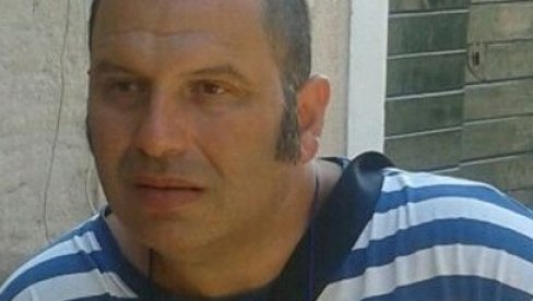 „ТУЖАН ЈЕ ЧИТАВ СРПСКИ РОД“ Песник Андрија Радуловић жали због смрти митрополита Амфилохија „ТУЖАН ЈЕ ЧИТАВ СРПСКИ РОД“ Песник Андрија Радуловић жали због смрти митрополита Амфилохија