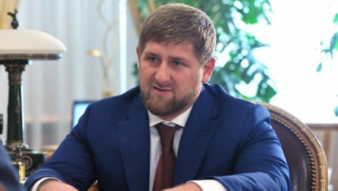 СПЕЦИЈАЛНО ЗА КАДИРОВА: Чеченски лидер добио невероватан поклон од Илона Маска (ВИДЕО) СПЕЦИЈАЛНО ЗА КАДИРОВА: Чеченски лидер добио невероватан поклон од Илона Маска (ВИДЕО)