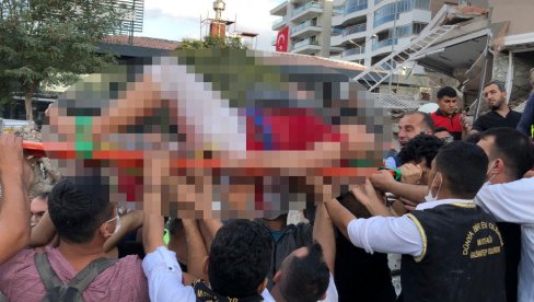 RASTE BROJ MRTVIH U TURSKOJ: Više od 400 povređenih u razornom zemljotresu (FOTO/VIDEO) RASTE BROJ MRTVIH U TURSKOJ: Više od 400 povređenih u razornom zemljotresu (FOTO/VIDEO)