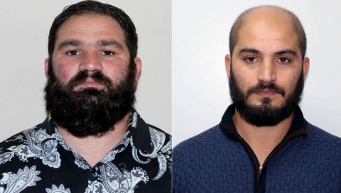 СКИДАЛИ МАГИЈУ, КРАЛИ НОВАЦ: Београдска полиција привела Р. Ј. (29) и Џ. Ј. (25) СКИДАЛИ МАГИЈУ, КРАЛИ НОВАЦ: Београдска полиција привела Р. Ј. (29) и Џ. Ј. (25)
