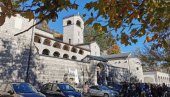 БРУКА НА ЦЕТИЊУ! Скупштина града подржала иницијативу за отимање манастира БРУКА НА ЦЕТИЊУ! Скупштина града подржала иницијативу за отимање манастира