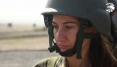 ЈЕРМЕНКЕ УЗЕЛЕ ОРУЖЈЕ У РУКЕ: Жене спремне да положе живот на олтар отаџбине! (ВИДЕО) ЈЕРМЕНКЕ УЗЕЛЕ ОРУЖЈЕ У РУКЕ: Жене спремне да положе живот на олтар отаџбине! (ВИДЕО)