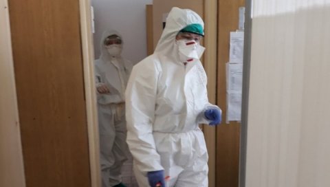 ОБОРЕН РЕКОРД НОВОГ ТАЛАСА: У Расинском округу још 40 људи заражено вирусом корона ОБОРЕН РЕКОРД НОВОГ ТАЛАСА: У Расинском округу још 40 људи заражено вирусом корона