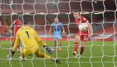 LIVERPUL PREOKRETOM DO PRVOG MESTA: Žota lansirao redse na vrh Premijer lige (VIDEO) LIVERPUL PREOKRETOM DO PRVOG MESTA: Žota lansirao redse na vrh Premijer lige (VIDEO)