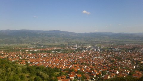 ПРИЧАЈ МИ О СВОМ КРАЈУ: Литерарни конкурс за младе - Врање, Лебане, Бујановац и Прешево ПРИЧАЈ МИ О СВОМ КРАЈУ: Литерарни конкурс за младе - Врање, Лебане, Бујановац и Прешево