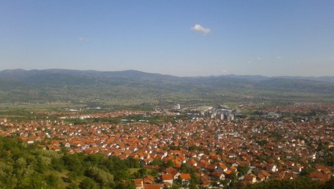ПРИЧАЈ МИ О СВОМ КРАЈУ: Литерарни конкурс за младе - Врање, Лебане, Бујановац и Прешево ПРИЧАЈ МИ О СВОМ КРАЈУ: Литерарни конкурс за младе - Врање, Лебане, Бујановац и Прешево