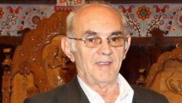У СПОМЕН НА ЗЛАТНОГ ПЈЕРА:Ретроспективна изложба карикатура Миленка Косановића у Суботици У СПОМЕН НА ЗЛАТНОГ ПЈЕРА:Ретроспективна изложба карикатура Миленка Косановића у Суботици