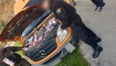 ТРЕБИЊАЦ „АДАПТИРАО“ КОМБИ ЗА КРИЈУМЧАРЕЊЕ ЦИГАРЕТА: “Пао” са 8.210 паклица код Коњица (ФОТО)