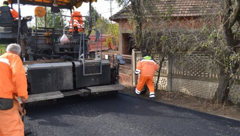 POSLE KANALIZACIJE: Na redu rekonstrukcija sporednih seoskih puteva POSLE KANALIZACIJE: Na redu rekonstrukcija sporednih seoskih puteva