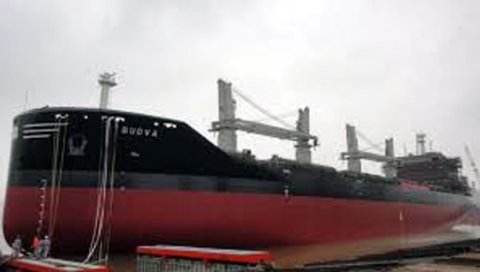 ПОМОРАЦ ИЗ БАРА ТРАЖИ ОДШТЕТУ ОД НЕМАЧКЕ: Осумњичен за шверц пола тоне кокаина, поништен налог за хапшење ПОМОРАЦ ИЗ БАРА ТРАЖИ ОДШТЕТУ ОД НЕМАЧКЕ: Осумњичен за шверц пола тоне кокаина, поништен налог за хапшење
