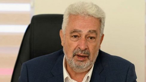 OSUDIO NASILJE: Krivokapić - Sankcionisati počinioce gnusnog čina u Kotoru! (FOTO) OSUDIO NASILJE: Krivokapić - Sankcionisati počinioce gnusnog čina u Kotoru! (FOTO)