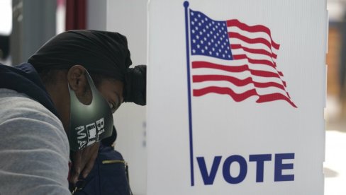 IRAN I KINA ODBACILI OPTUŽBE: Ne mešamo se u američke izbore