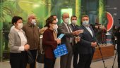 VRATA AMBASADE FRANCUSKE ŠIROM OTVORENA: Falkoni impresioniran Prirodnjačkim centrom VRATA AMBASADE FRANCUSKE ŠIROM OTVORENA: Falkoni impresioniran Prirodnjačkim centrom