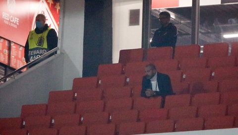 ЗВЕЗДА ОПЕТ БЕЗ СТАНКОВИЋА: Тренер црвено-белих са трибина посматра меч против Гента ЗВЕЗДА ОПЕТ БЕЗ СТАНКОВИЋА: Тренер црвено-белих са трибина посматра меч против Гента