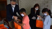 AKCIJA GRADA SOMBOR I UDRUŽENJA ROMA „BELI GOLUB“ - PODRŠKA OBRAZOVANJU ROMSKE DECE AKCIJA GRADA SOMBOR I UDRUŽENJA ROMA „BELI GOLUB“ - PODRŠKA OBRAZOVANJU ROMSKE DECE