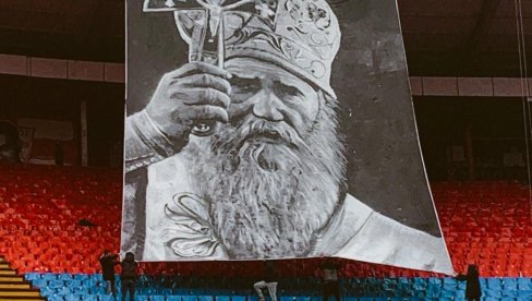 AMFILOHIJE VEČERAS GLEDA ZVEZDU SA SEVERA: Pogledajte koreografiju Delija pred meč protiv Genta (FOTO) AMFILOHIJE VEČERAS GLEDA ZVEZDU SA SEVERA: Pogledajte koreografiju Delija pred meč protiv Genta (FOTO)