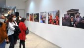 ЗДРАВО, БРАТЕ! ПРЕД ПУБЛИКОМ: У галерији Прогрес изложба фотографија преминулог Срђана Сукија Сулејмановића