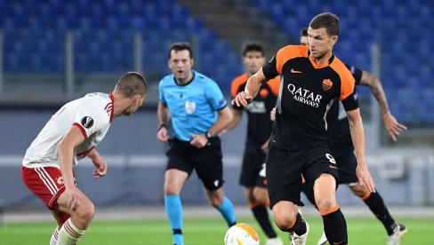 DŽEKO PIŠE ISTORIJU: Roma deklasirala Mihinu Bolonju, slavili Atalanta i Napoli DŽEKO PIŠE ISTORIJU: Roma deklasirala Mihinu Bolonju, slavili Atalanta i Napoli