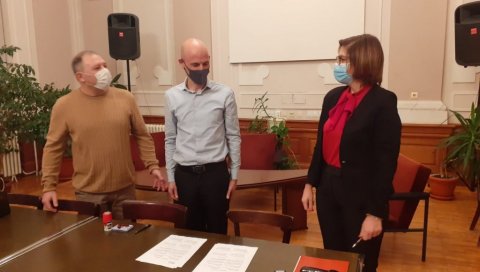 УГОВОР СА ФРАНЦУЗИМА: Пиротска Гимназија и билингвална настава УГОВОР СА ФРАНЦУЗИМА: Пиротска Гимназија и билингвална настава