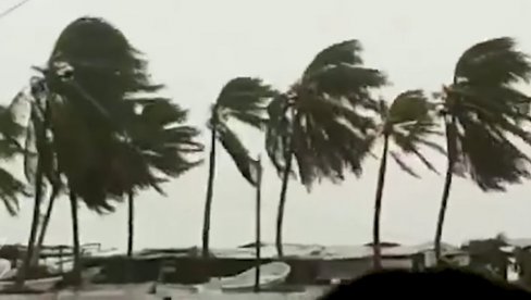 STIGLO UPOZORENJE ZA TROPSKU OLUJU: Sever Kariba pod jakim rizikom, neizvesno gde će se oluja dalje preseliti STIGLO UPOZORENJE ZA TROPSKU OLUJU: Sever Kariba pod jakim rizikom, neizvesno gde će se oluja dalje preseliti