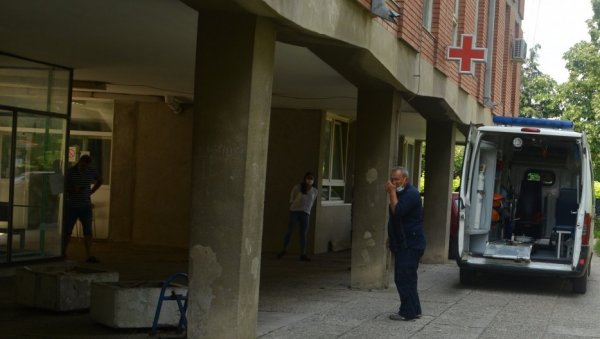 ЈОШ 48 ЗАРАЖЕНИХ ,НАЈВИШЕ У АЛЕКСАНДРОВЦУ: Не смањује се број новоинфицираних у Расинском округу ЈОШ 48 ЗАРАЖЕНИХ ,НАЈВИШЕ У АЛЕКСАНДРОВЦУ: Не смањује се број новоинфицираних у Расинском округу