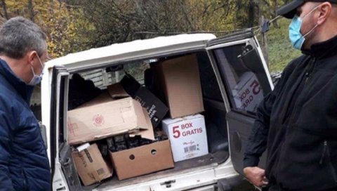 СПРЕЧЕН ШВЕРЦ: Одузете цигарете и дуван СПРЕЧЕН ШВЕРЦ: Одузете цигарете и дуван