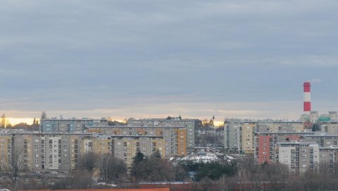 СТАКЛЕНИК ГУШИ ОКОЛИНУ? Удружење грађана Степа Степановић тврди да котларница “Зеленила” загађује насеље СТАКЛЕНИК ГУШИ ОКОЛИНУ? Удружење грађана Степа Степановић тврди да котларница “Зеленила” загађује насеље