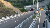 УДЕС У ГРДЕЛИЧКОЈ КЛИСУРИ: Страдао мушкарац чије је возило ударило у камион УДЕС У ГРДЕЛИЧКОЈ КЛИСУРИ: Страдао мушкарац чије је возило ударило у камион