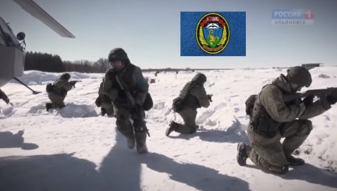 РУСКИ ШКОРПИОНИ: Није случајно Путин послао ову моћну бригаду да чува Јермене (ВИДЕО) РУСКИ ШКОРПИОНИ: Није случајно Путин послао ову моћну бригаду да чува Јермене (ВИДЕО)
