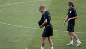 ХРВАТИ СЕ ЖЕСТОКО ОПЕКЛИ: Прозивали комшије, па им се вратило као бумеранг ХРВАТИ СЕ ЖЕСТОКО ОПЕКЛИ: Прозивали комшије, па им се вратило као бумеранг