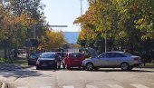 СУДАР ТРИ АУТОМОБИЛА У БАРУ: Повређено дете, возач имао 1.5 промила алкохола у крви СУДАР ТРИ АУТОМОБИЛА У БАРУ: Повређено дете, возач имао 1.5 промила алкохола у крви