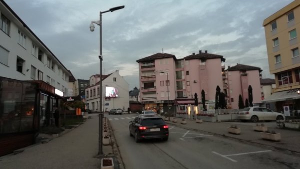 ЗА БЕЗЕДНИЈИ ПРЊАВОР: Видео надзор на 23 локације, а ево и колико је коштао (ФОТО) ЗА БЕЗЕДНИЈИ ПРЊАВОР: Видео надзор на 23 локације, а ево и колико је коштао (ФОТО)
