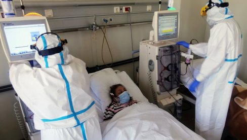 ZA KRŠENJE KARANTINA - DO 150.000: Izmenjen Zakon o zaštiti od zaraznih bolesti, ako vakcincija bude obavezna kažnjavaće se oni koji je odbiju ZA KRŠENJE KARANTINA - DO 150.000: Izmenjen Zakon o zaštiti od zaraznih bolesti, ako vakcincija bude obavezna kažnjavaće se oni koji je odbiju