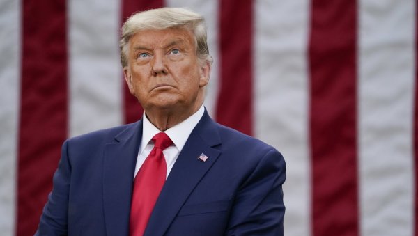 ЧАК И ПРЕ НЕГО ШТО УЂЕМ У ОВАЛНИ КАБИНЕТ Велико Трампово предизборно обећање: Ако победим, решићу сукоб у Украјини и пре инаугурације ЧАК И ПРЕ НЕГО ШТО УЂЕМ У ОВАЛНИ КАБИНЕТ Велико Трампово предизборно обећање: Ако победим, решићу сукоб у Украјини и пре инаугурације