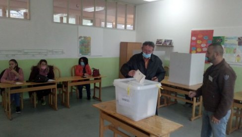 ĆURIĆ, ADŽIĆI I JERINIĆ GRADONAČELNICI: SNSD odneo pobedu u Trebinju, Doboju i Gradiški ĆURIĆ, ADŽIĆI I JERINIĆ GRADONAČELNICI: SNSD odneo pobedu u Trebinju, Doboju i Gradiški