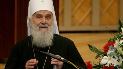 ОГЛАСИЛА СЕ СРПСКА ПРАВОСЛАВНА ЦРКВА: У 7.07 часова упокојио се у Господу патријарх Иринеј ОГЛАСИЛА СЕ СРПСКА ПРАВОСЛАВНА ЦРКВА: У 7.07 часова упокојио се у Господу патријарх Иринеј